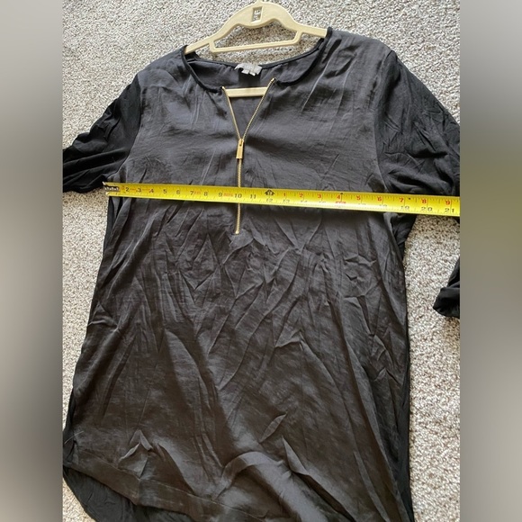 VINCE CAMUTO L Black Knit Tunic Silky Front Gold Zipper Detail R $79 - Picture 6 of 8